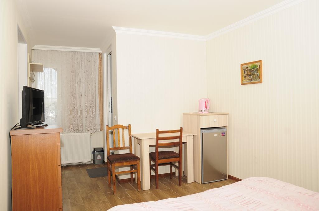 Grimis Villa Borjomi ภายนอก รูปภาพ
